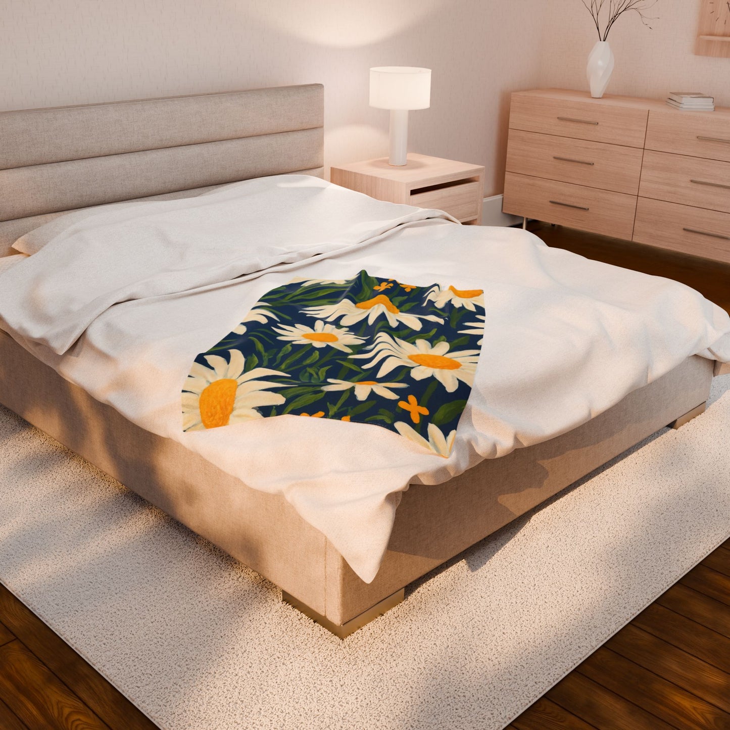 Daisy Field Velveteen Plush Blanket — Soft Floral Throw for Cozy Home & Gifts