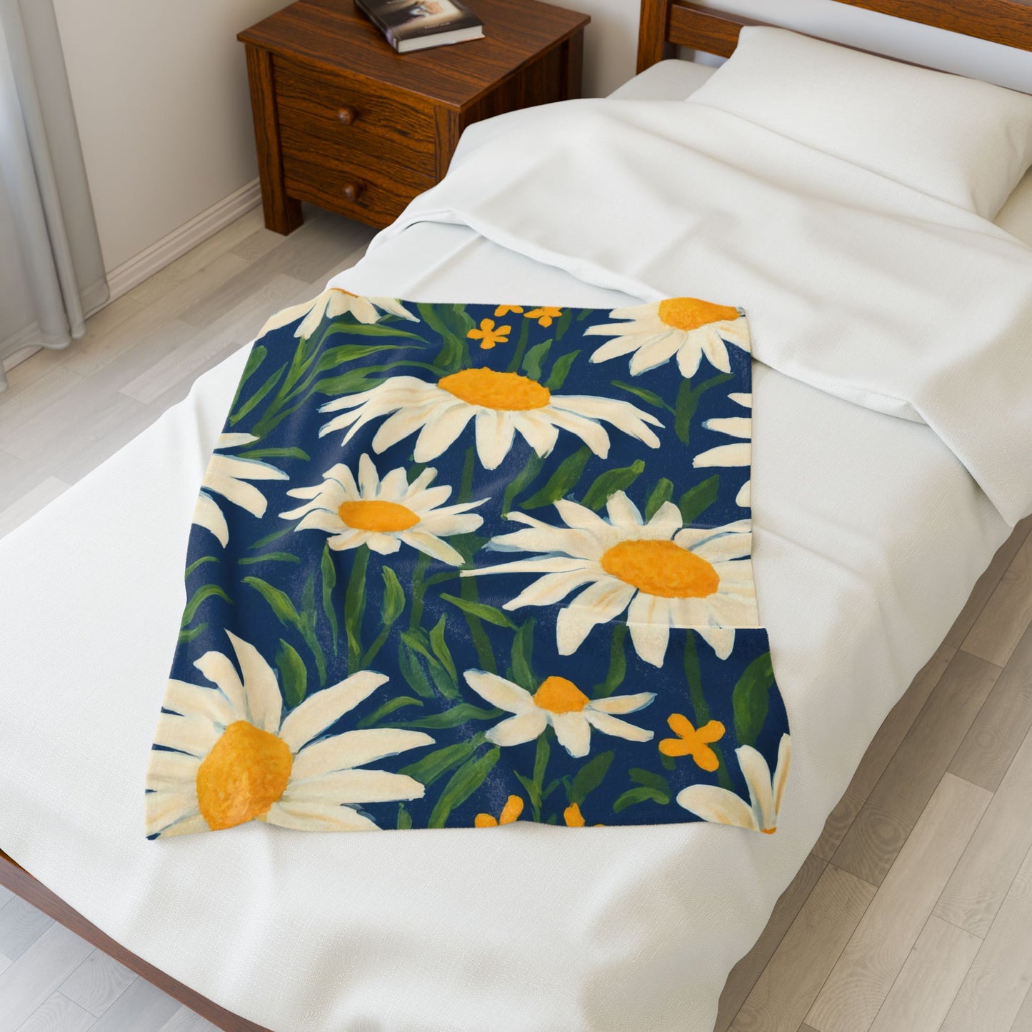 Daisy Field Velveteen Plush Blanket — Soft Floral Throw for Cozy Home & Gifts